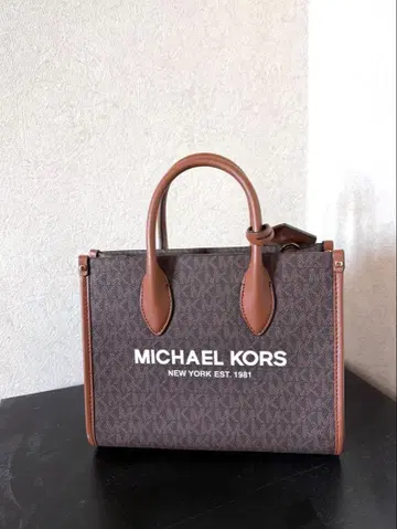 MICHAEL KORS 브라운 토트백