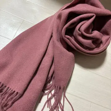 컨디션 최상 초대형 머플러 대형 스톨 램스울 미사용품