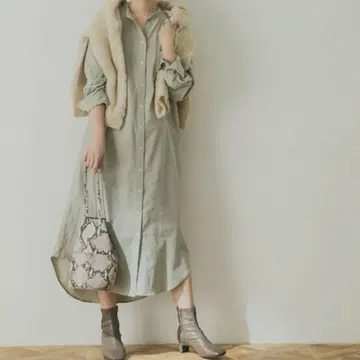 어반 리서치 코듀로이 밴드 카라 원피스 그린