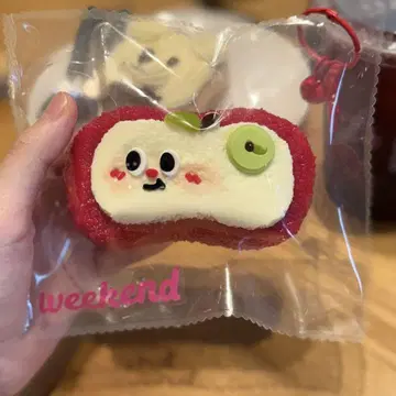빨간 사과 스퀴즈
