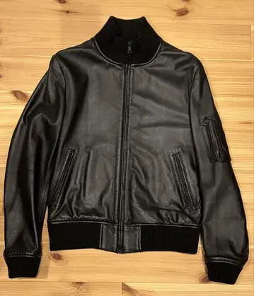 BEAMS 블랙 가죽 자켓 M