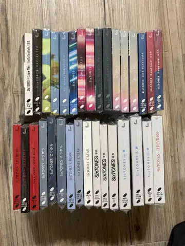 10월까지 SixTONES CD 묶음 판매 33장