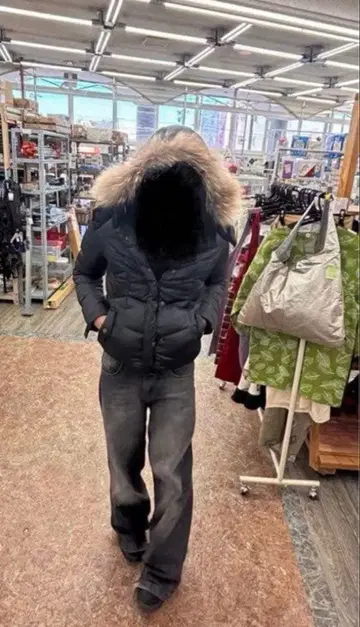 퍼 다운 자켓 블랙 헤이세이 광택