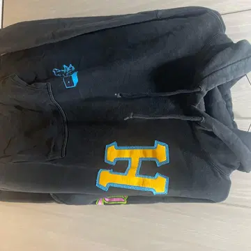 HUF 후드티