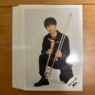 WEST. 하마다 타카히로 공식 사진