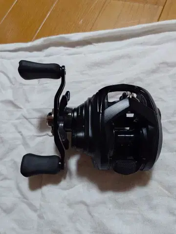 다이와 22 타투라 TW 80 XHL 새상품급