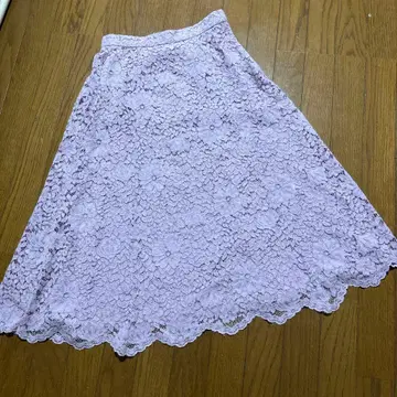 데이트에 어떠세요? 여성스러운 멋진 레이스의 퍼플입니다!