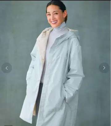 새상품급 DoCLASSE 마법 서모 리버서블 후드 코트