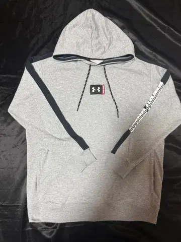 UNDER ARMOUR 남성용 후드티