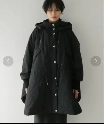 oof wear 퀼팅 판초 다운 블랙