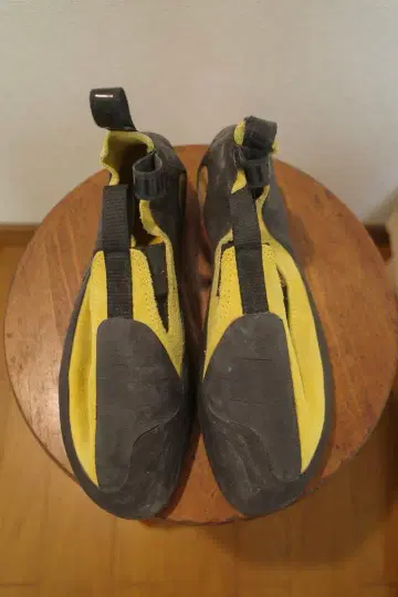 언패러렐 업모크 UK 8.0 27cm