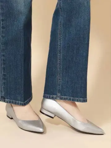 수트 스퀘어 펌프스