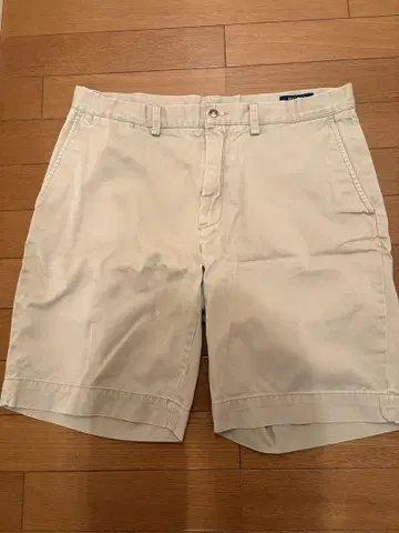 Polo 베이지 숏팬츠