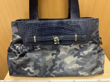 MAYAMAYA 마야 카모 패턴 토트백 악어 엠보싱 플랩 네이비