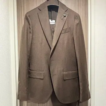 [ 미사용 새상품 ] LARDINI 44 브라운 수트