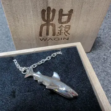 와긴 상어 펜던트 소 목걸이 상어