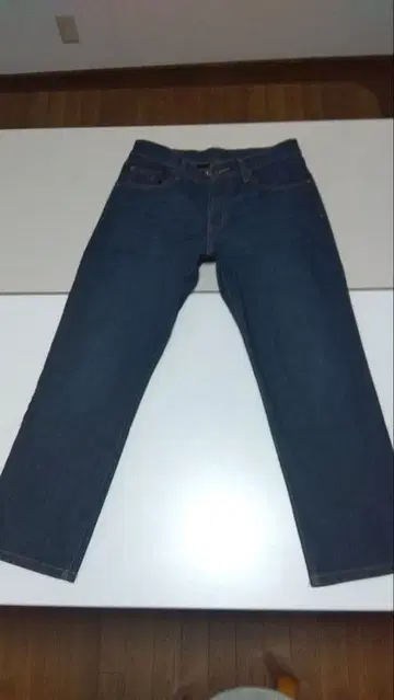 다크 블루 스트레이트 데님