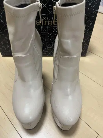 통굽 부츠 L mafmof