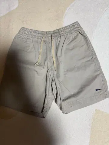 디센던트 반바지