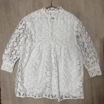 ZARA 플라워 레이스 원피스 화이트