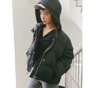 [ GYDA ] 블랙 다운 자켓
