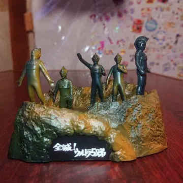 울트라 괴수 기가 시리즈