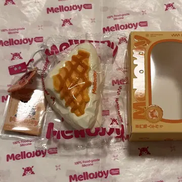Mellojoy 스퀴즈 와플 삼각형