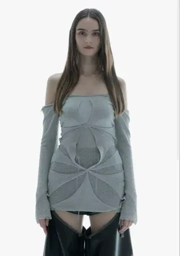 S cut out tops petal theredthread