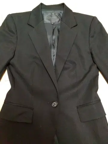 언타이틀 UNTITLED 1 블랙 테일러드 자켓 새상품급