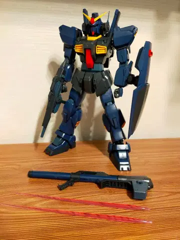 RX-178-2 건담 Mk-II 티탄즈 사양