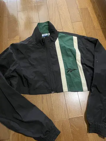 Reebok 구제 의류 리메이크 크롭 자켓