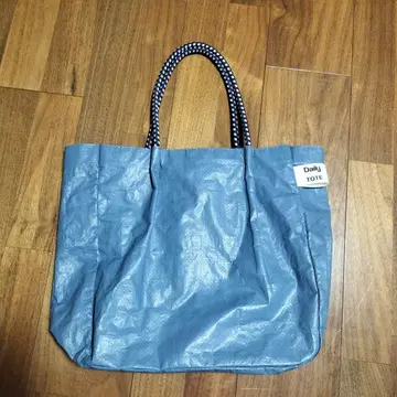 데일리 러셋 레저 로프 토트백 블루