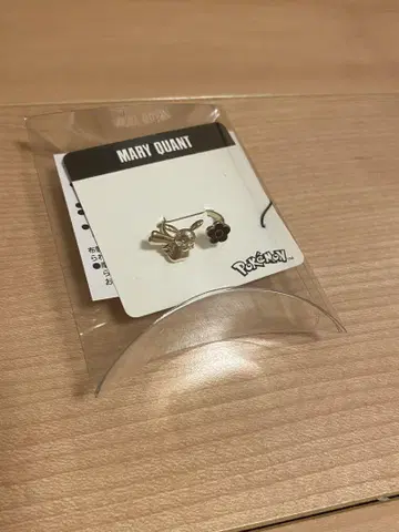 MARY QUANT 포켓몬 반지