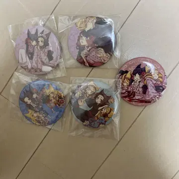 오토메 요괴 자쿠로 캔뱃지