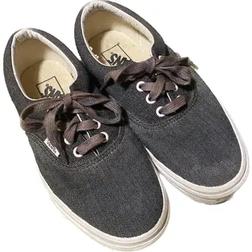 상태 좋음 상자 없음 VANS 한정판 멀티에라 23.5-24 W.US7
