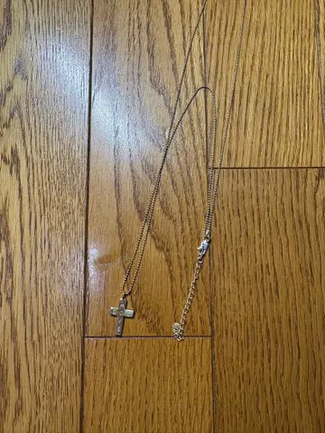 ROTTWEILER (로트 와일러) 체인 로자리오 GOLD kj 착용