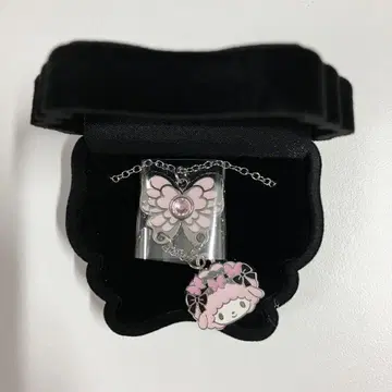 산리오 시크릿 목걸이 버터플라이 피아노