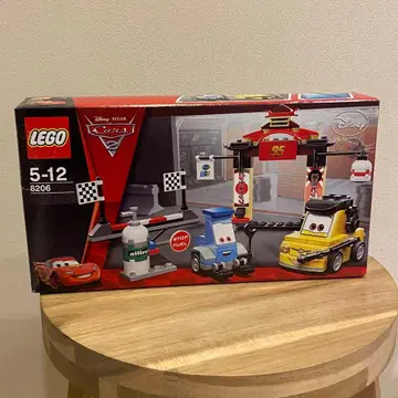 LEGO 8206 카즈 2 도쿄 피트스톱