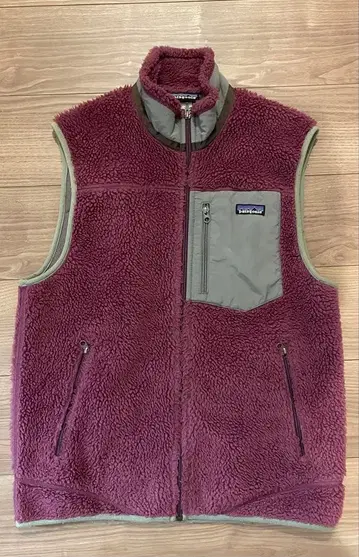 Patagonia 남성용 클래식 레트로X 베스트 M 사이즈