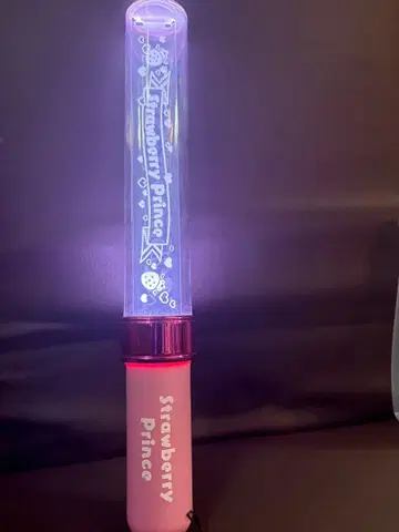 스트로베리 프린스 LED 응원봉