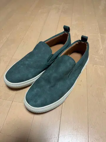 다크 그린 슬립온 합성 피혁