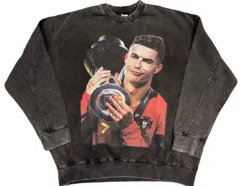 크리스티아누 호날두 맨투맨 L 사이즈