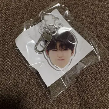 TREASURE 준규 희로애락 화남 얼굴 아크릴 키링
