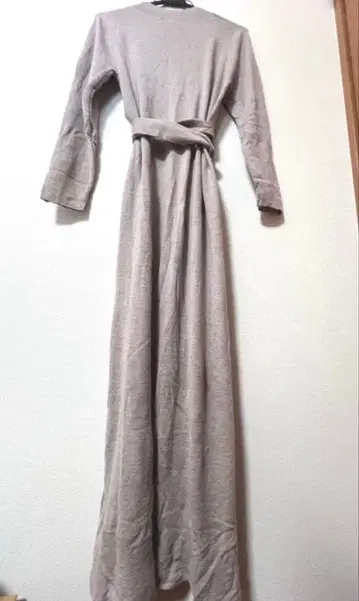 미사용 새상품 ZARA 밀크 코코아색 롱 니트 원피스