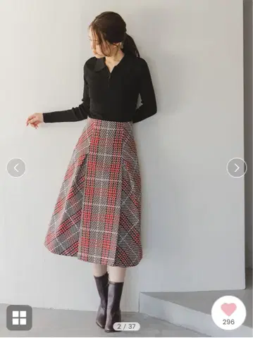 SNIDEL 로빙 체크 미들 스커트