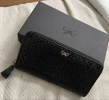 ANYA HINDMARCH(안야 힌드마치) 장지갑