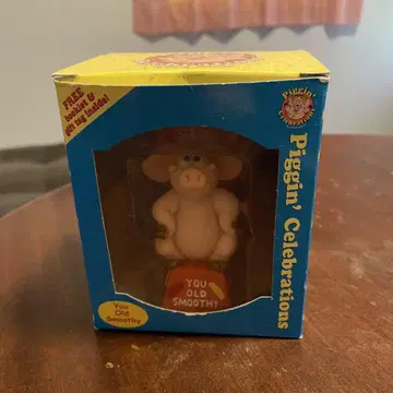 Piggin' Celebrations 부타 피규어