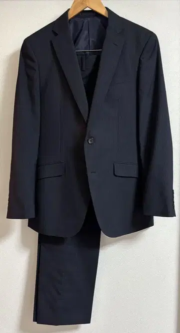수트 블랙 UNIQLO 유니클로