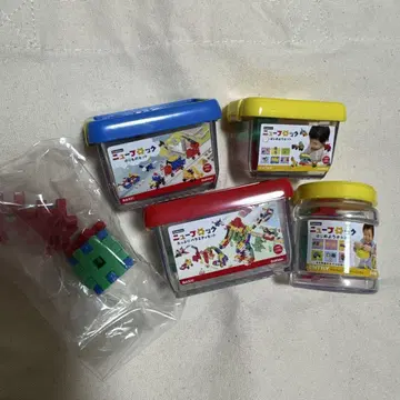 뉴 블록 캡슐 토이 세트