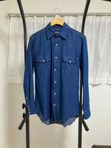 Wrangler 70127MW 15 x 33